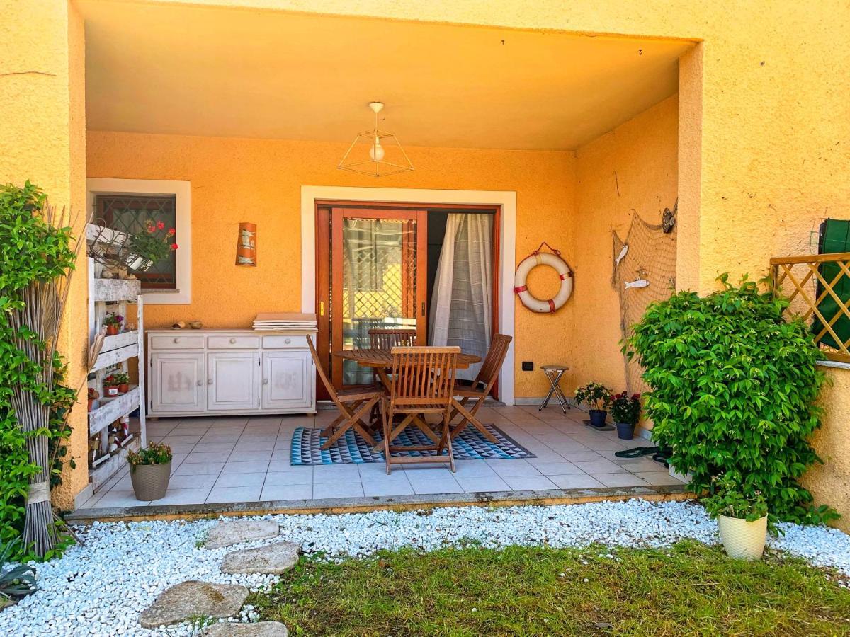 Casa Quasimodo, Con Patio E Giardino Privato Apartment Olbia Exterior photo